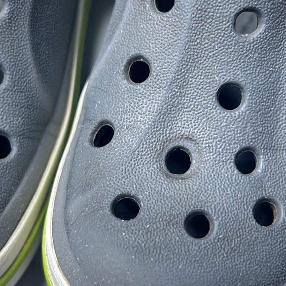 Kids Crocs - Picture 7 of 13